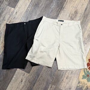 Callaway Men's Black and Cream Cargo Shorts